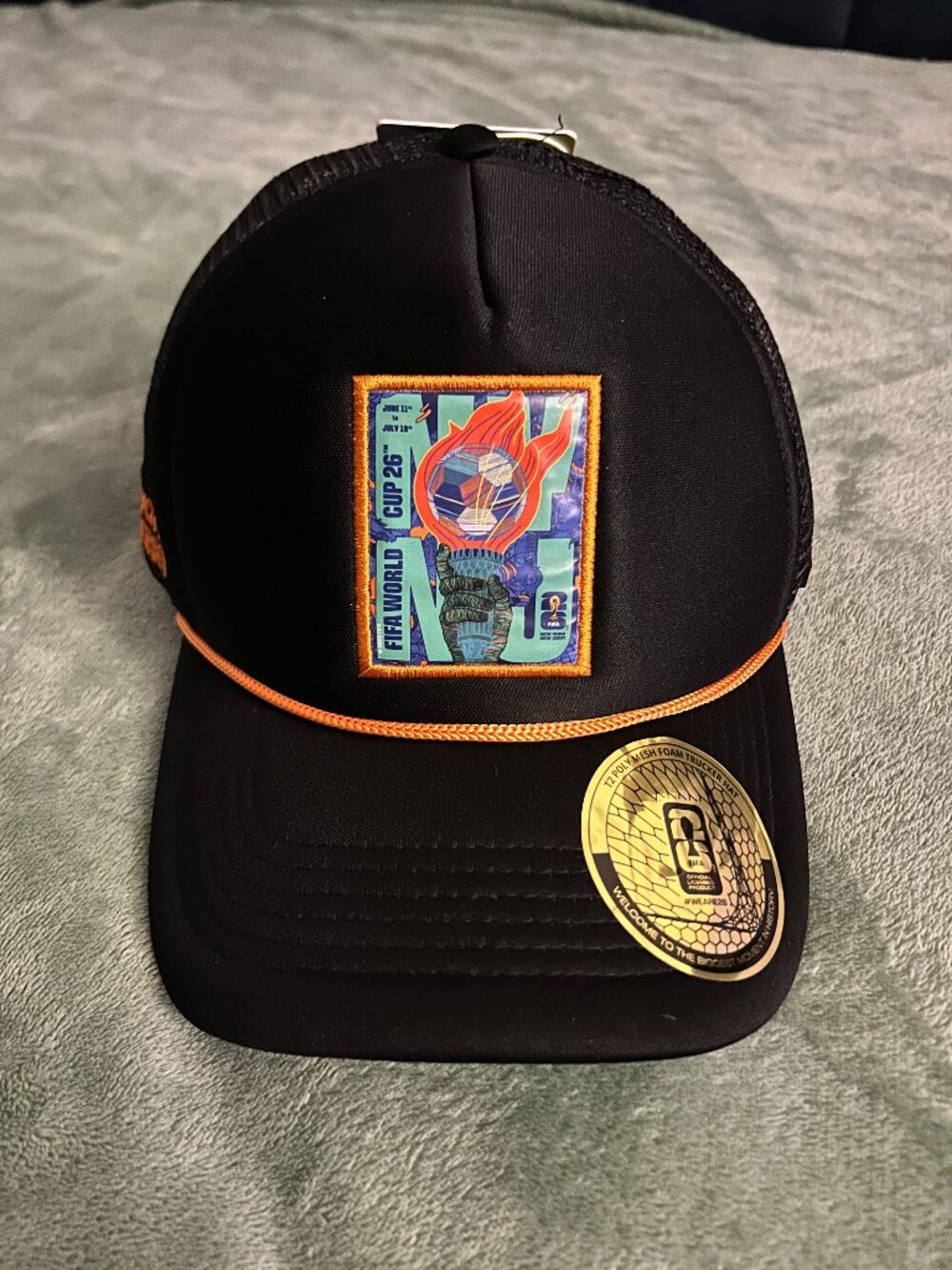 Official FIFA World Cup 2026 Hat New York New Jersey Foam Trucker Cap Black NWT